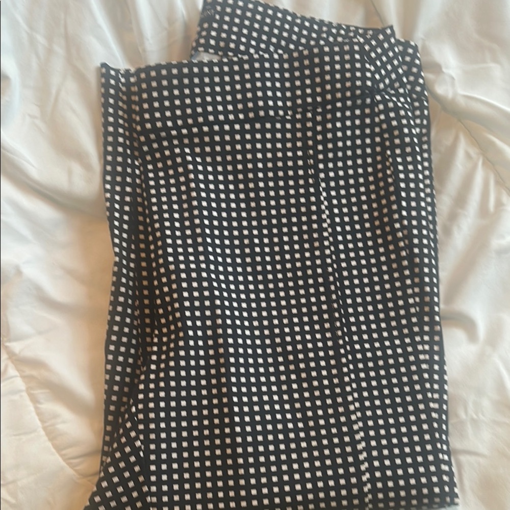Michel Studio Black and White Checkered Capris